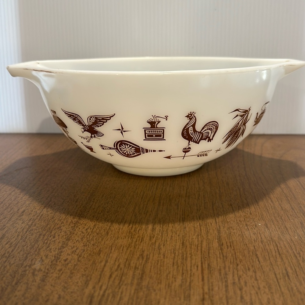 Vintage Pyrex Early American Pattern 443 2 1/2qt
